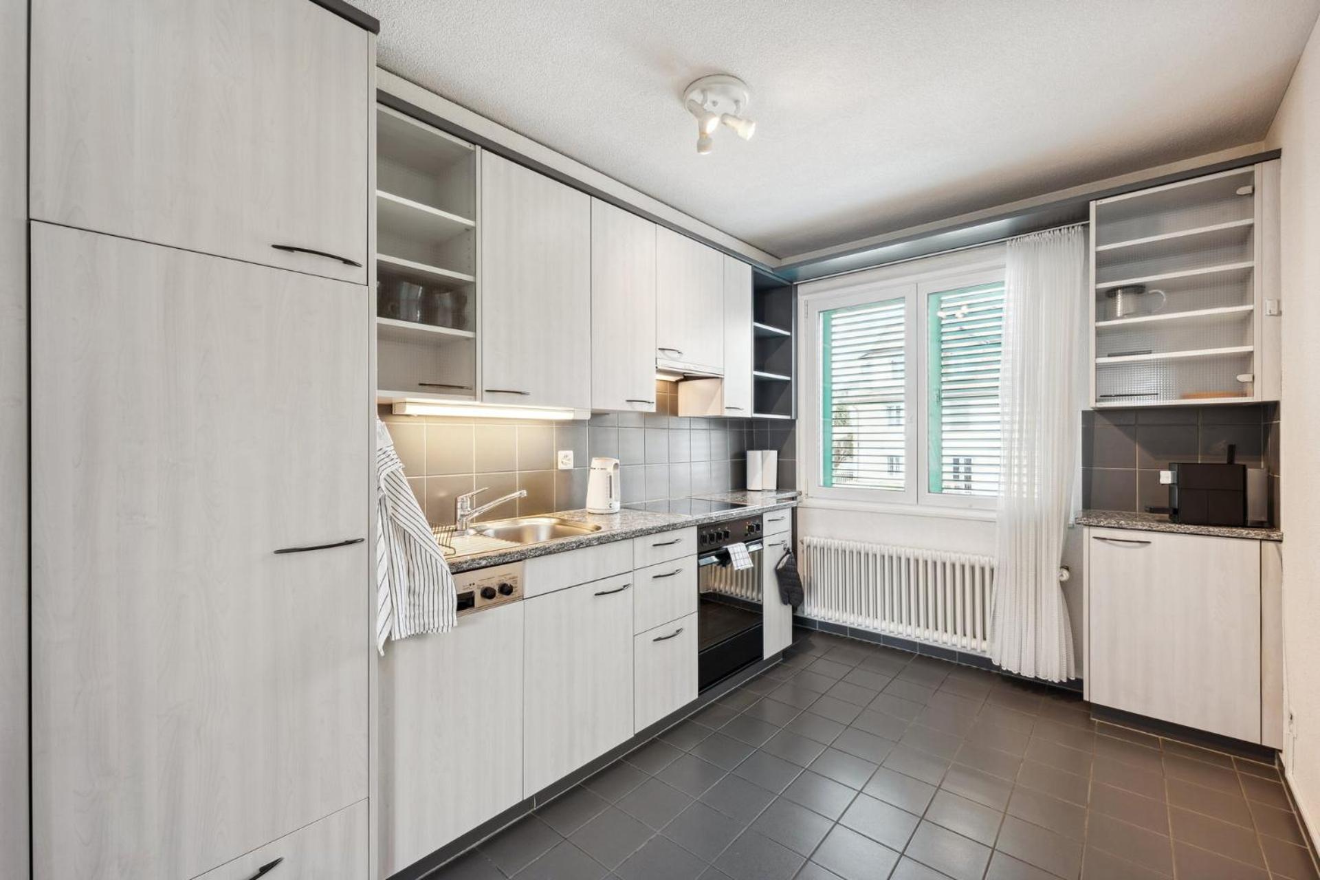 Comfortable Stay In Oerlikon 20 Minutes Away From Zurich Airport Exterior photo