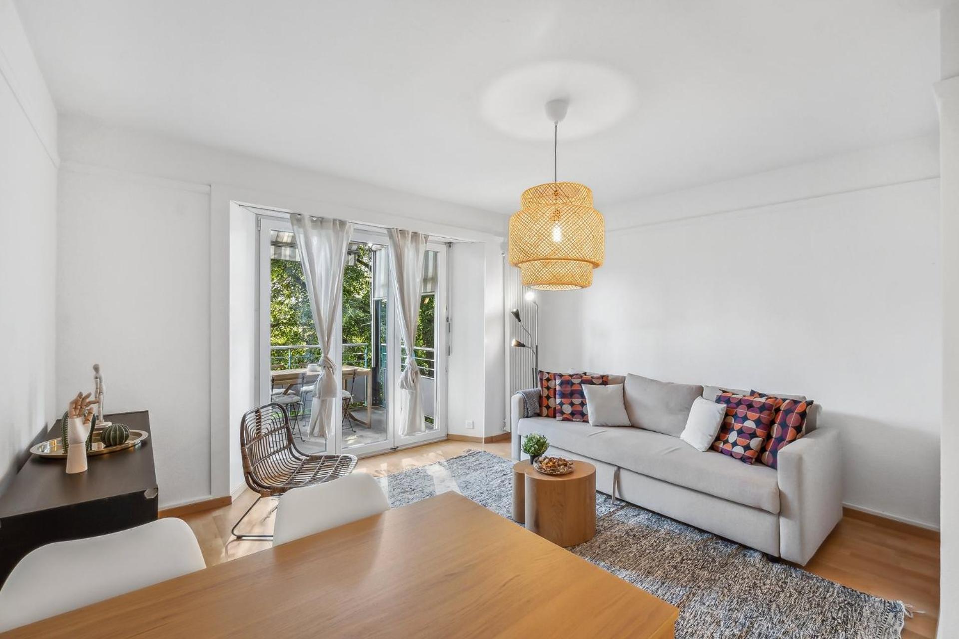 Comfortable Stay In Oerlikon 20 Minutes Away From Zurich Airport Exterior photo